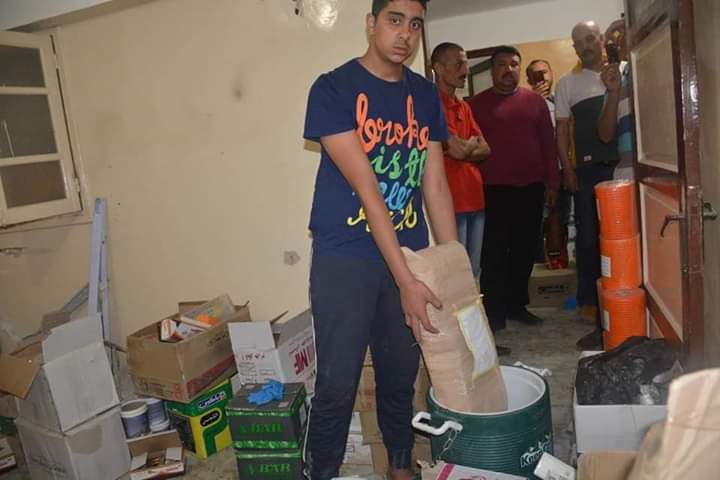 بالصور.. طالب شربين يمثل جريمة قتل نجل خاله بعد فشل اغتصابه بالدقهلية بالصور.. طالب شربين يمثل جريمة قتل نجل خاله بعد فشل اغتصابه بالدقهلية