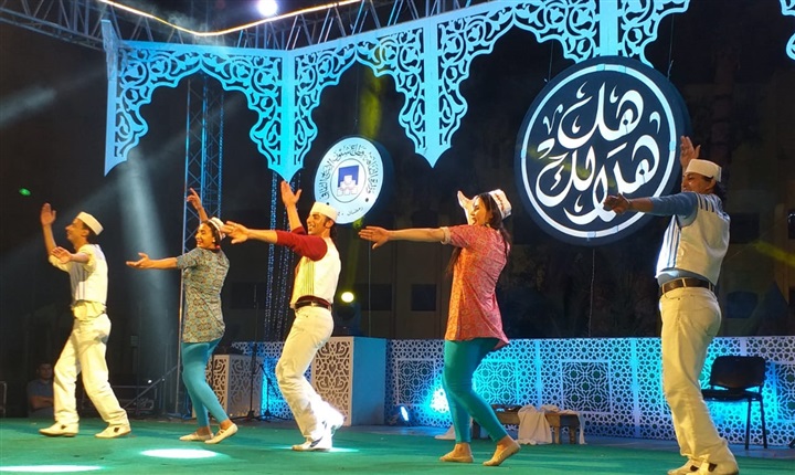 "القومية للفنون" تبهر جمهور مسرح الساحة "القومية للفنون" تبهر جمهور مسرح الساحة