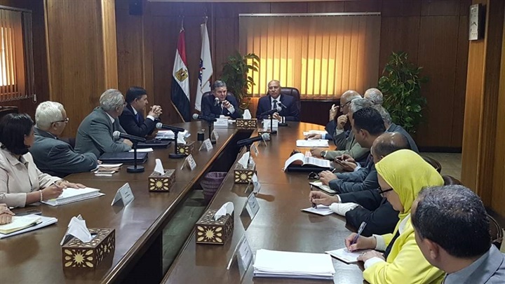 وزيرا قطاع الأعمال والنقل يبحثان التعاون لتطوير خدمات النقل البحري وزيرا قطاع الأعمال والنقل يبحثان التعاون لتطوير خدمات النقل البحري