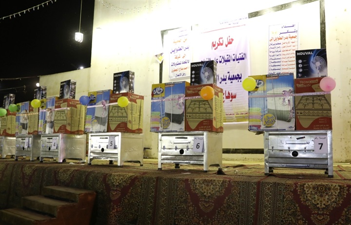 محافظ سوهاج: "العمل والصبر" مفتاح التقدم والنهضة لبلدنا