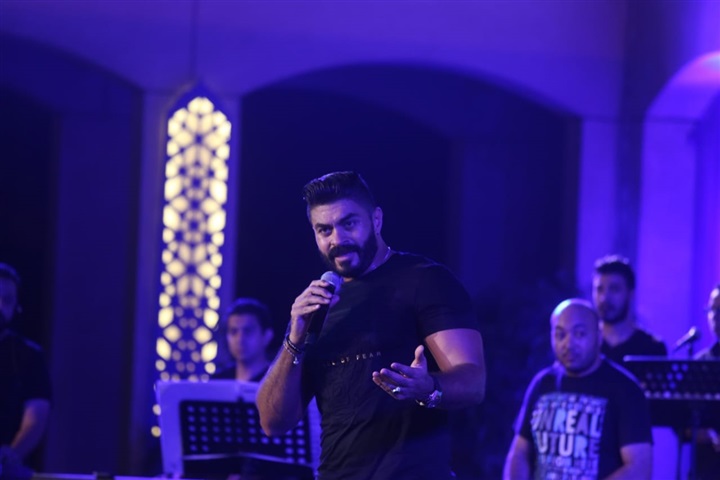 بالصور.. خالد سليم يبهر جمهور ليالى رمضان بالمسرح المكشوف بالصور.. خالد سليم يبهر جمهور ليالى رمضان بالمسرح المكشوف