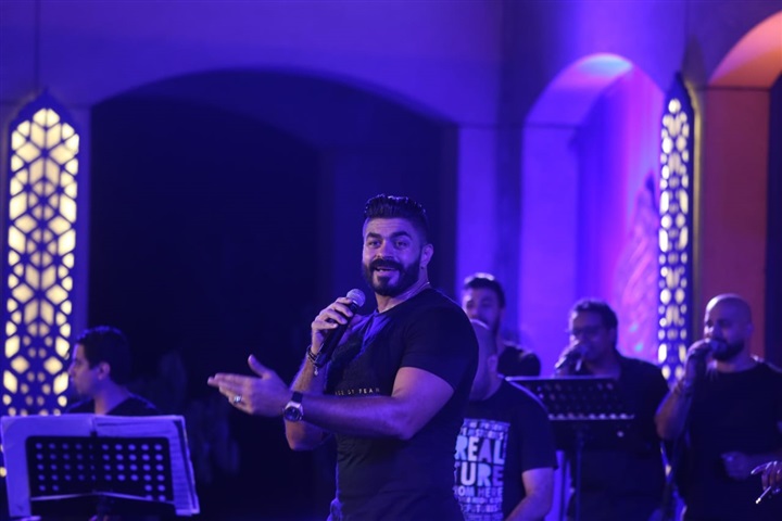 بالصور.. خالد سليم يبهر جمهور ليالى رمضان بالمسرح المكشوف بالصور.. خالد سليم يبهر جمهور ليالى رمضان بالمسرح المكشوف