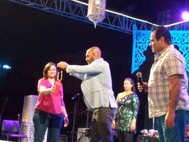 "كورال الصعيد" يبهر جمهور مسرح ساحة الهناجر ضمن برنامج "هل هلالك" "كورال الصعيد" يبهر جمهور مسرح ساحة الهناجر ضمن برنامج "هل هلالك"