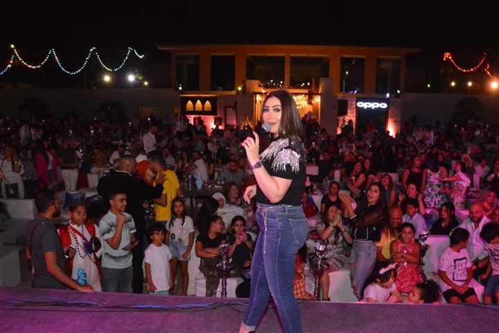بالصور.. بوسي تتألق بحفل كامل العدد في خيمة "الحارة" بالقاهرة الجديدة بالصور.. بوسي تتألق بحفل كامل العدد في خيمة "الحارة" بالقاهرة الجديدة