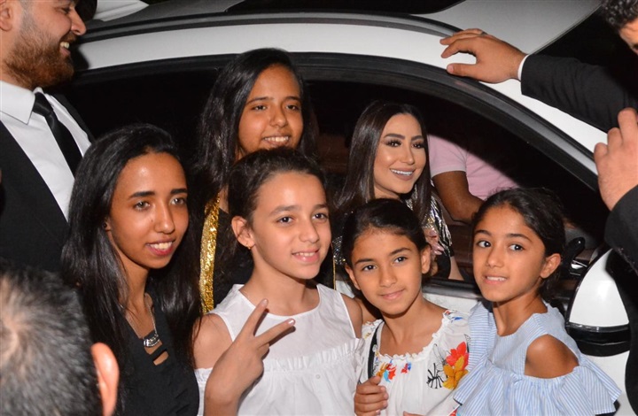 بالصور.. بوسي تتألق بحفل كامل العدد في خيمة "الحارة" بالقاهرة الجديدة بالصور.. بوسي تتألق بحفل كامل العدد في خيمة "الحارة" بالقاهرة الجديدة