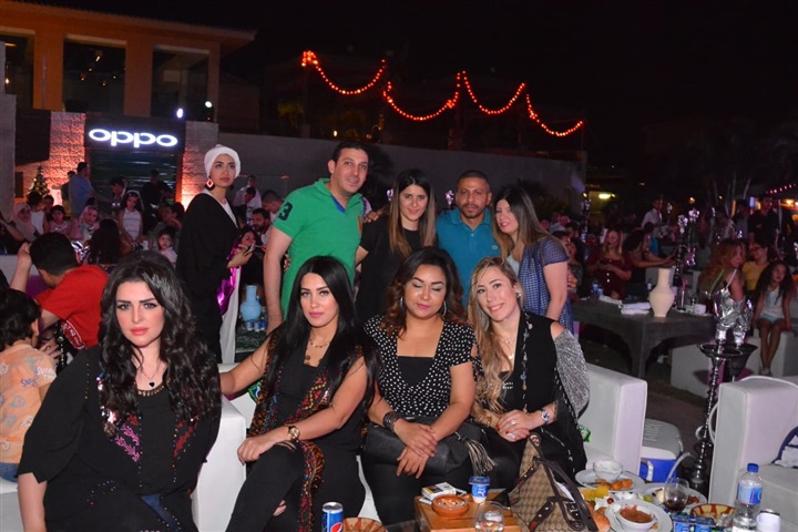 بالصور.. بوسي تتألق بحفل كامل العدد في خيمة "الحارة" بالقاهرة الجديدة بالصور.. بوسي تتألق بحفل كامل العدد في خيمة "الحارة" بالقاهرة الجديدة