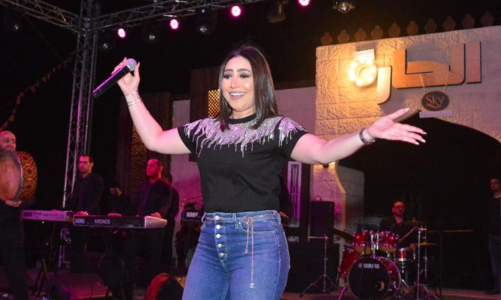 بالصور.. بوسي تتألق بحفل كامل العدد في خيمة "الحارة" بالقاهرة الجديدة بالصور.. بوسي تتألق بحفل كامل العدد في خيمة "الحارة" بالقاهرة الجديدة
