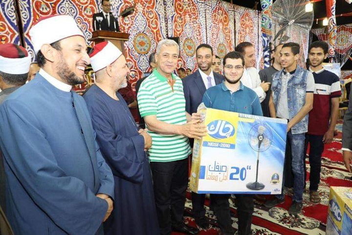 بالصور.. محافظ المنوفية يشهد حفل تكريم حفظة القرآن الكريم بقرية العامرة بمنوف