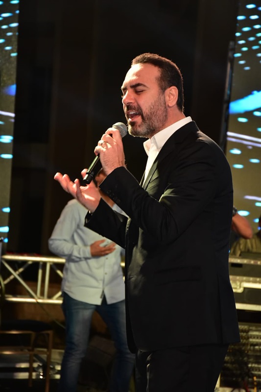 بالصور.. وائل جسار ومحمد عدوية يشعلان خيمة "ستون ريزيدنس" بحضور نجوم الفن والمشاهير بالصور.. وائل جسار ومحمد عدوية يشعلان خيمة "ستون ريزيدنس" بحضور نجوم الفن والمشاهير