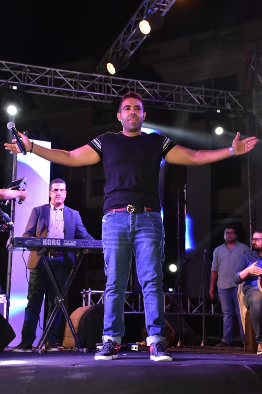 بالصور.. وائل جسار ومحمد عدوية يشعلان خيمة "ستون ريزيدنس" بحضور نجوم الفن والمشاهير بالصور.. وائل جسار ومحمد عدوية يشعلان خيمة "ستون ريزيدنس" بحضور نجوم الفن والمشاهير