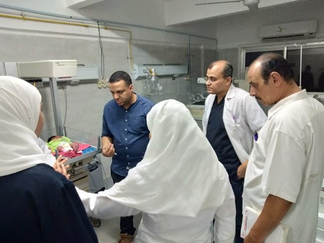 محافظ أسيوط: يكلف مسئولي الصحة بشن حملات مفاجئة على المستشفيات خلال الشهر الكريم