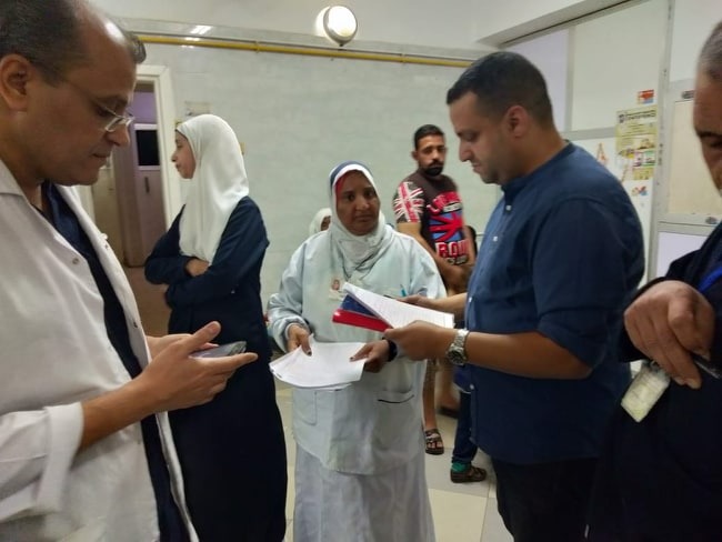 محافظ أسيوط: يكلف مسئولي الصحة بشن حملات مفاجئة على المستشفيات خلال الشهر الكريم