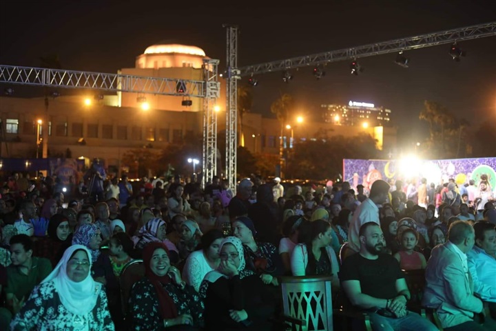 شاهد.. "فاطمة محمد على" تحيى حفل ختام برنامج "هل هلالك4" شاهد.. "فاطمة محمد على" تحيى حفل ختام برنامج "هل هلالك4"