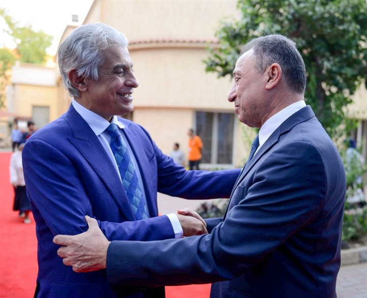 بالصور.. كوكبة من الإعلاميين والشخصيات العامة في حفل إفطار الأهلي بالصور.. كوكبة من الإعلاميين والشخصيات العامة في حفل إفطار الأهلي
