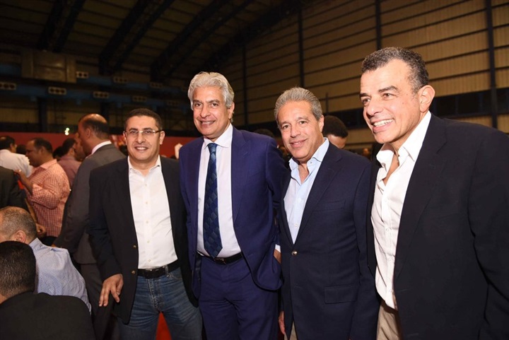 بالصور.. كوكبة من الإعلاميين والشخصيات العامة في حفل إفطار الأهلي بالصور.. كوكبة من الإعلاميين والشخصيات العامة في حفل إفطار الأهلي