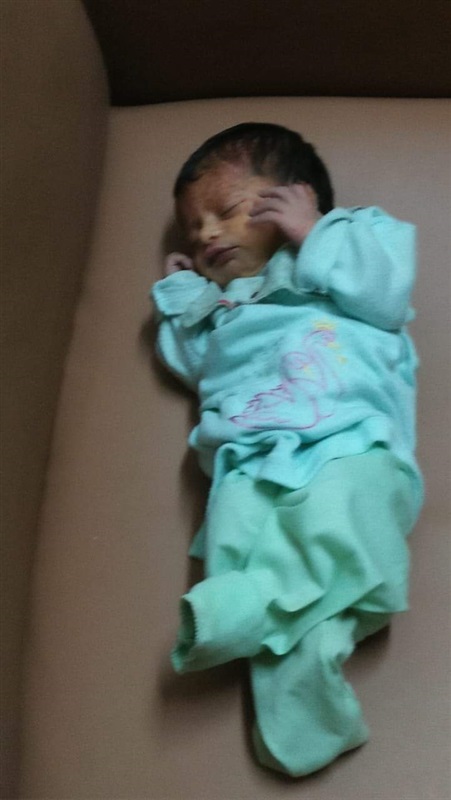 العثور على طفلة حديثى الولادة بجوار شريط القطار أمام مول العابد 