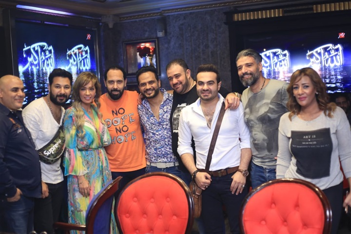 "محمد نور وحمادة الليثي" في افطار إحدى شركات الإنتاج الفني "محمد نور وحمادة الليثي" في افطار إحدى شركات الإنتاج الفني