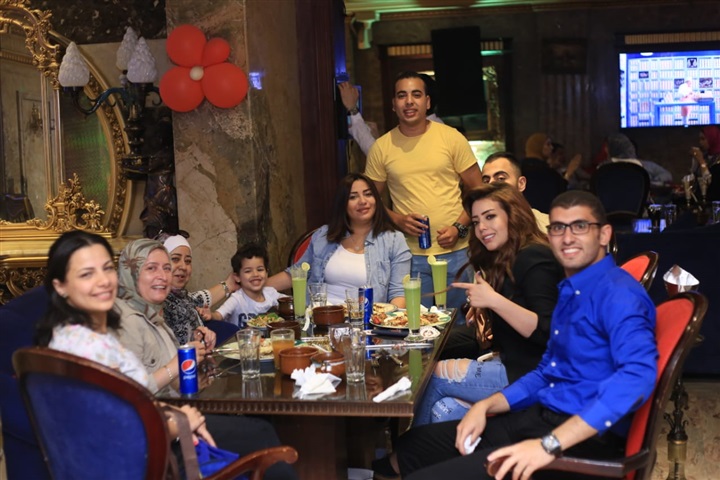 "محمد نور وحمادة الليثي" في افطار إحدى شركات الإنتاج الفني "محمد نور وحمادة الليثي" في افطار إحدى شركات الإنتاج الفني