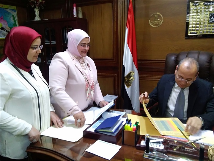 بالأسماء أوائل الشهادة الإعدادية بكفر الشيخ.. والمحافظ يعتمد النتيجة بنسبة نجاح 82.11%