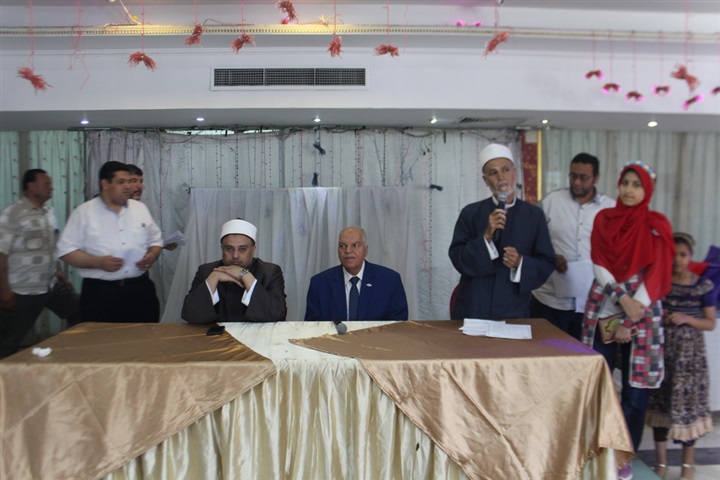 الزناتي يكرم حفظة القرآن الكريم من أبناء المعلمين