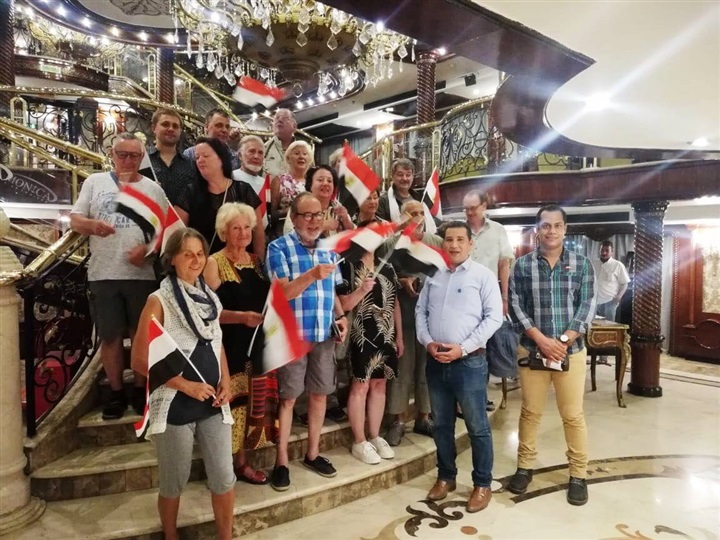 بالصور.. سوهاج تستقبل 49 سائح 
