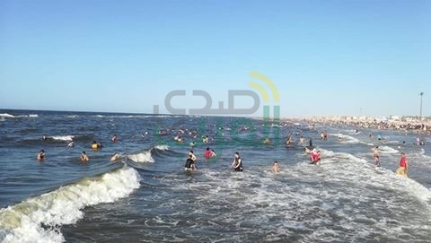 بالصور.."فرحة العيد" بكفر الشيخ تنتصر علي حرارة الشمس في الحدائق والمنتزهات ومصيف بلطيم