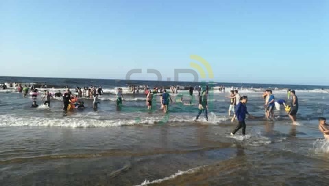 بالصور.."فرحة العيد" بكفر الشيخ تنتصر علي حرارة الشمس في الحدائق والمنتزهات ومصيف بلطيم