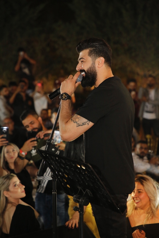 سيف نبيل يتألق في حفلات عيد الفطر سيف نبيل يتألق في حفلات عيد الفطر