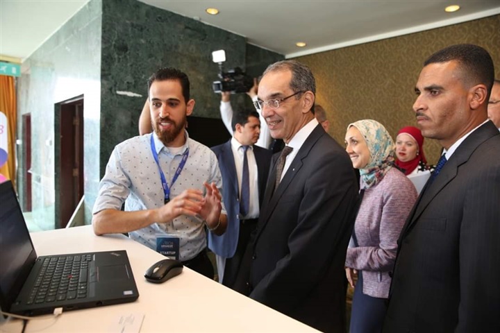 "وزير الاتصالات ": فرص كبيرة للشركات الناشئة والشباب المصري المبدع في مجال الاتصالات وتكنولوجيا المعلومات "وزير الاتصالات ": فرص كبيرة للشركات الناشئة والشباب المصري المبدع في مجال الاتصالات وتكنولوجيا المعلومات