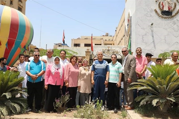 بالصور: محافظ المنوفية يتقدم المسيرة الشبابية إحتفالاً بالعيد القومى للمحافظة
