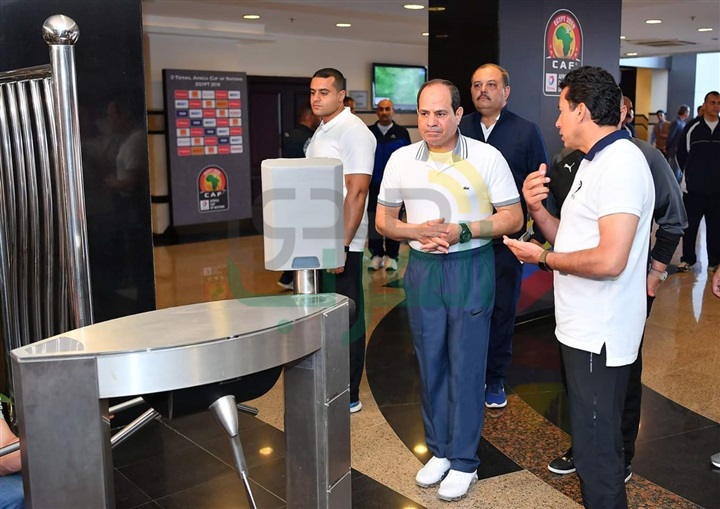 بالصور.. السيسى يزور معسكر المنتخب إستعدادا لأمم أفريقيا بالصور.. السيسى يزور معسكر المنتخب إستعدادا لأمم أفريقيا