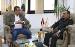 الأنصاري يناقش مع قائد المنطقة الجنوبية المشاريع المستقبلية بسوهاج 