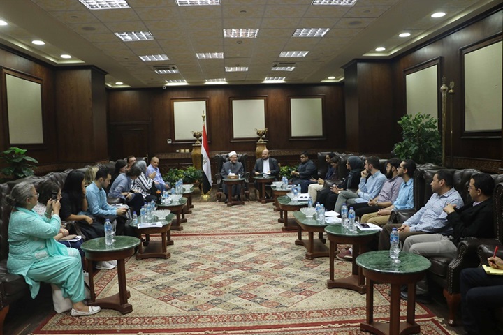 انطلاق امتحانات الثانوية العامة بالمدارس اليمنية بمصر والسفير يتفقد اللجان