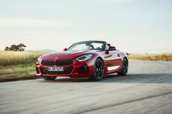 رسميًا.. «البافارية للسيارات» تطلق «BMW Z4» لأول مرة فى مصر