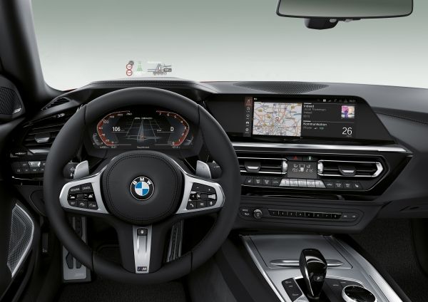 رسميًا.. «البافارية للسيارات» تطلق «BMW Z4» لأول مرة فى مصر