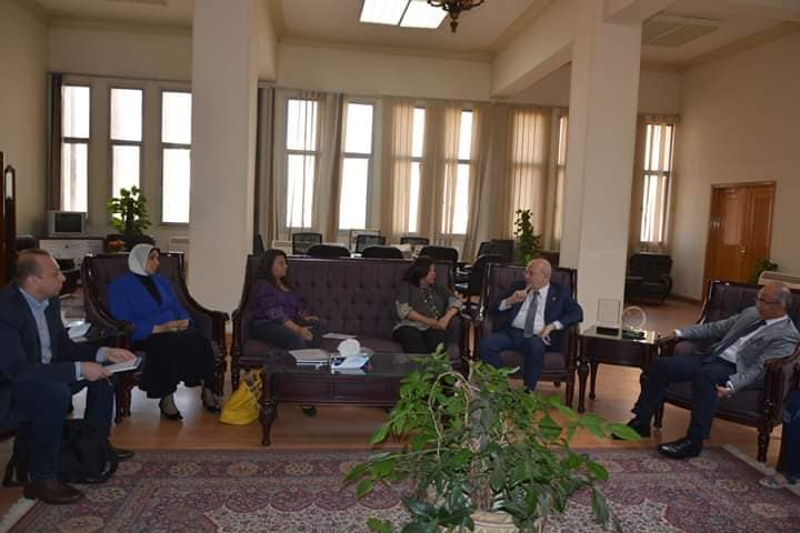جامعة الزقازيق تستقبل ممثلي الجامعة الأمريكية لمشروعات المراكز الجامعية للتطوير المهني للمرة الثانية