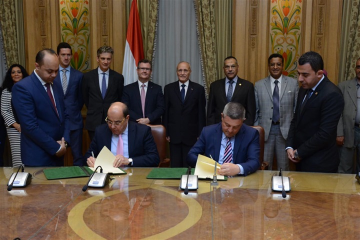تعاون مصري- بريطاني في مجال تدوير المخلفات تعاون مصري- بريطاني في مجال تدوير المخلفات
