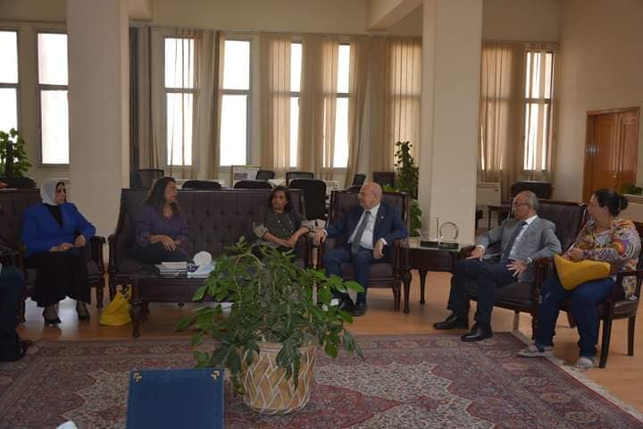 جامعة الزقازيق تستقبل ممثلي الجامعة الأمريكية لمشروعات المراكز الجامعية للتطوير المهني للمرة الثانية
