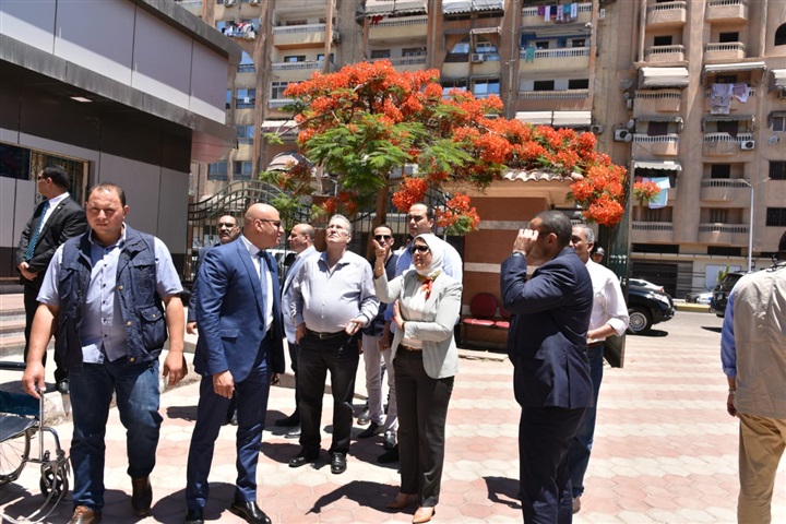 بالصور.. وزيرة الصحة تتفقد عدد من مستشفيات بورسعيد للوقوف على جاهزيتها لإطلاق منظومة التأمين الصحي الجديد