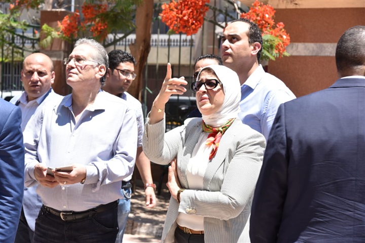 بالصور.. وزيرة الصحة تتفقد عدد من مستشفيات بورسعيد للوقوف على جاهزيتها لإطلاق منظومة التأمين الصحي الجديد