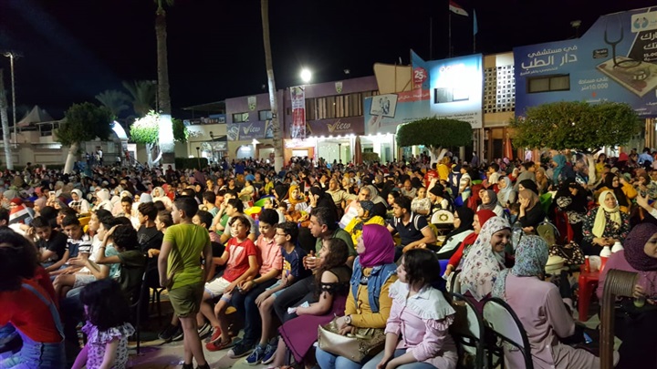 بالصور.. فرحة أهالى كفر الشيخ بتأهل مصر للدور الثاني عقب الفوز على الكونغو بالصور.. فرحة أهالى كفر الشيخ بتأهل مصر للدور الثاني عقب الفوز على الكونغو