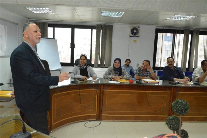 سوهاج تنظم ورشة عمل عن "التنمية المستدامة" بالتعاون مع وزارة التخطيط