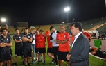  وزير الرياضة فى مران  المنتخب لتحفيز اللاعبين 