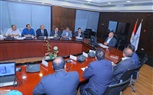 وزير النقل يعقد اجتماعا موسعا مع رؤساء ورش السكك الحديدية لمتابعة خطط التطوير الخاصة بها