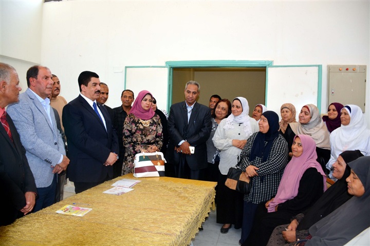 محافظ القليوبية يتفقد أعمال مبادرة دعم صحة المرأة بالوحدة الصحية ببقيرة