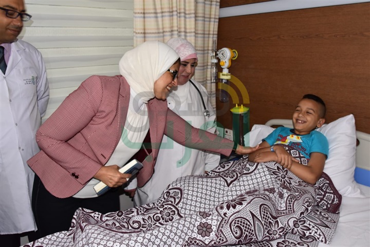 تفاصيل جولة وزيرة الصحة التفقدية للتشغيل التجريبي للتأمين الصحي الشامل