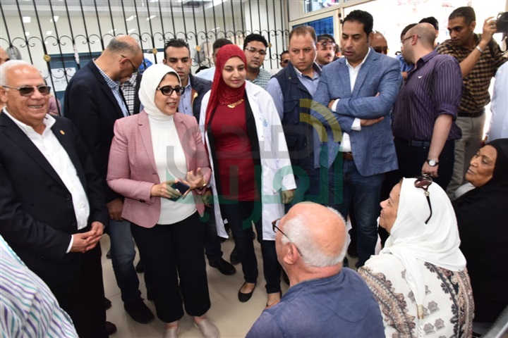 تفاصيل جولة وزيرة الصحة التفقدية للتشغيل التجريبي للتأمين الصحي الشامل