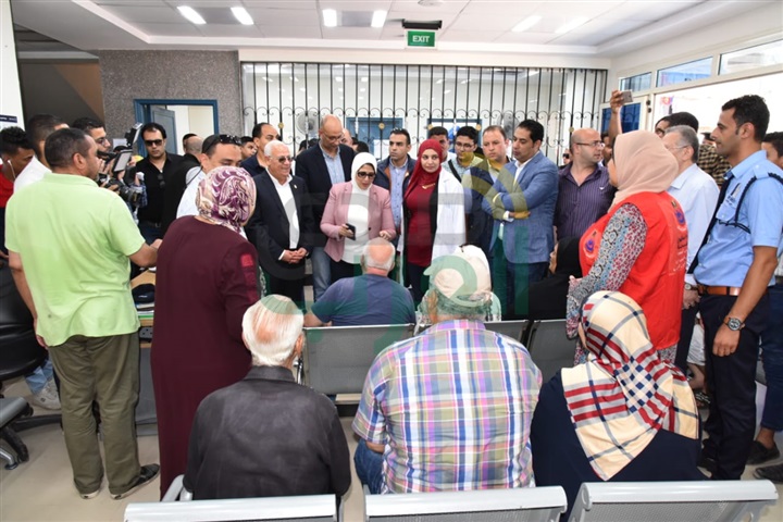 تفاصيل جولة وزيرة الصحة التفقدية للتشغيل التجريبي للتأمين الصحي الشامل