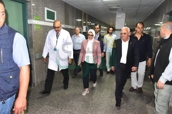 تفاصيل جولة وزيرة الصحة التفقدية للتشغيل التجريبي للتأمين الصحي الشامل
