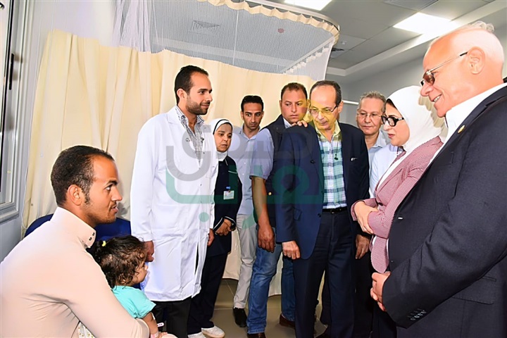 تفاصيل جولة وزيرة الصحة التفقدية للتشغيل التجريبي للتأمين الصحي الشامل